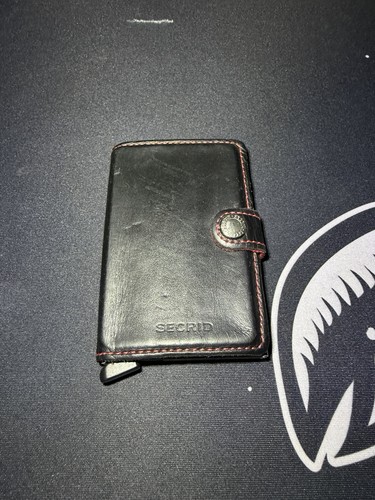 Secrid matte black red - matte, &